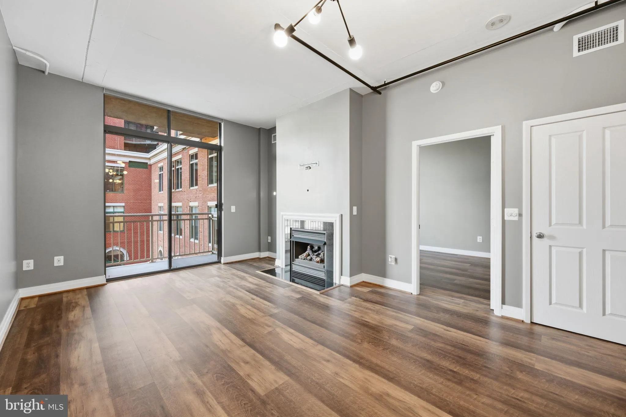 1205 GARFIELD STREET, Arlington, VA 22201
