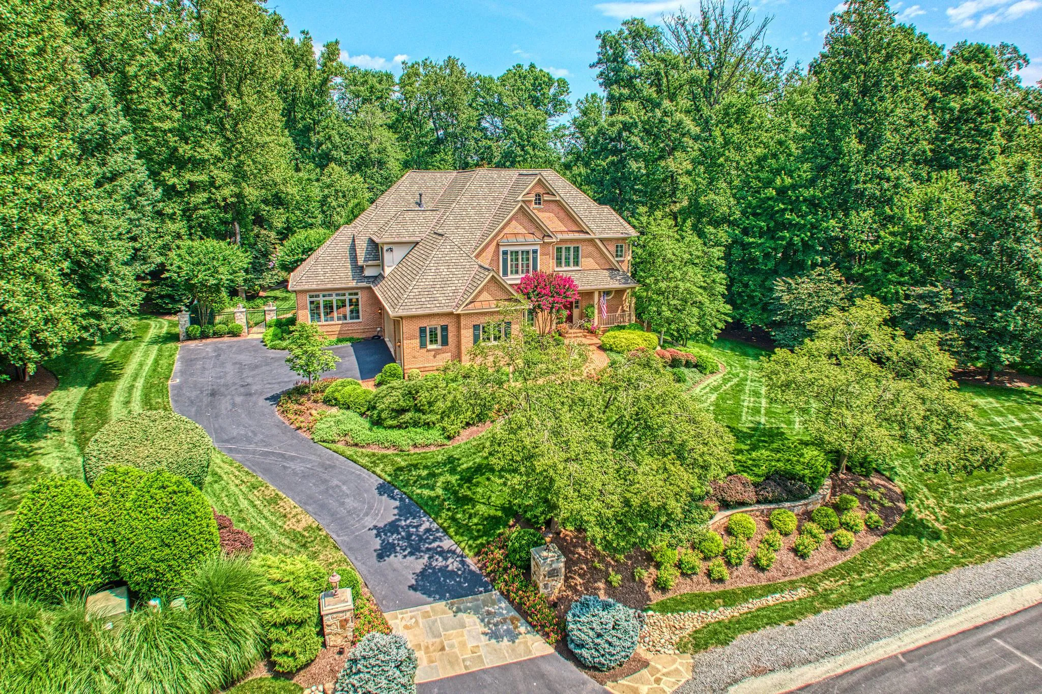 10914 SHALLOW CREEK DRIVE, Great Falls, VA 22066
