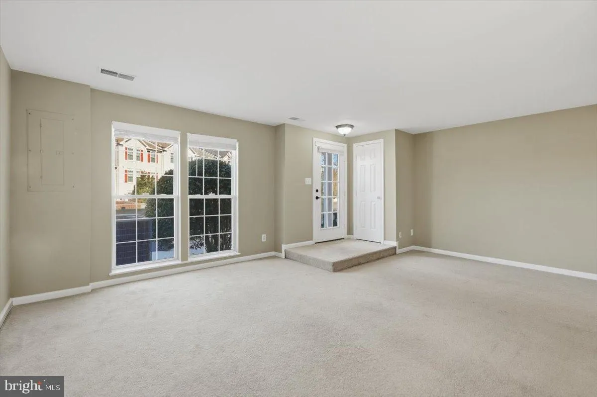 9304 WITCH HAZEL WAY, Manassas, VA 20110