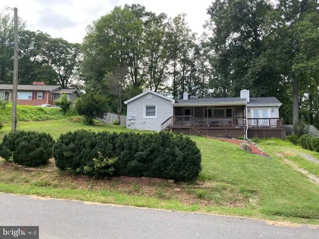 18318 SHARON ROAD, Triangle, VA 22172