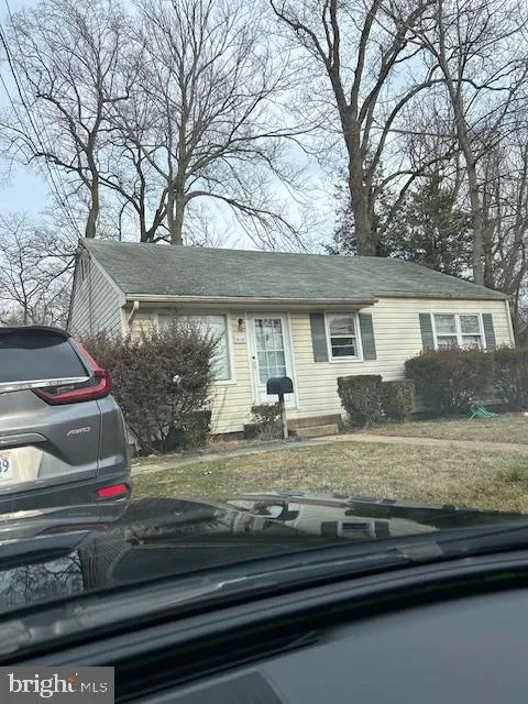 1915 GRIFFITH ROAD, Falls Church, VA 22043