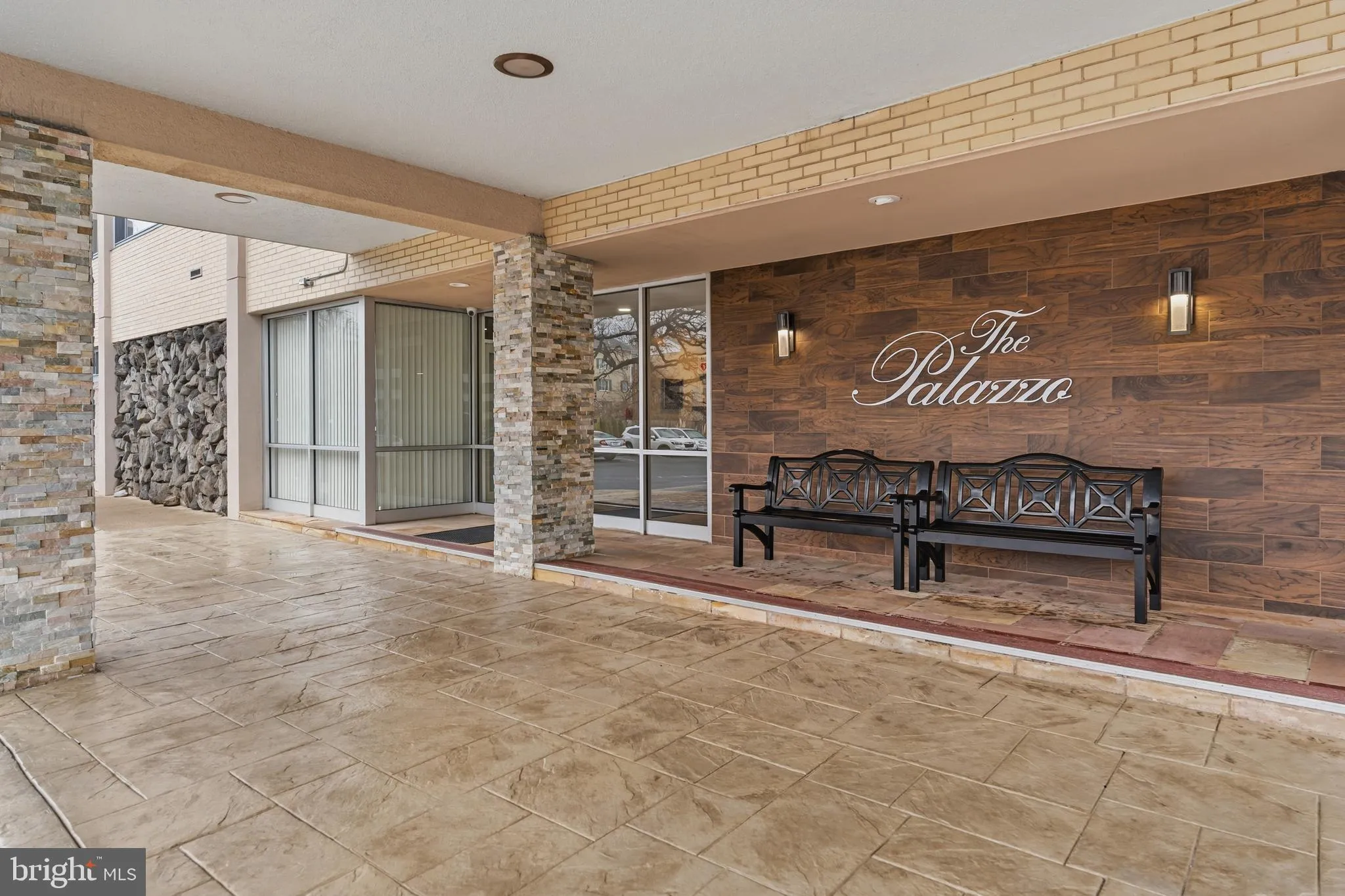 5353 COLUMBIA PIKE, Arlington, VA 22204