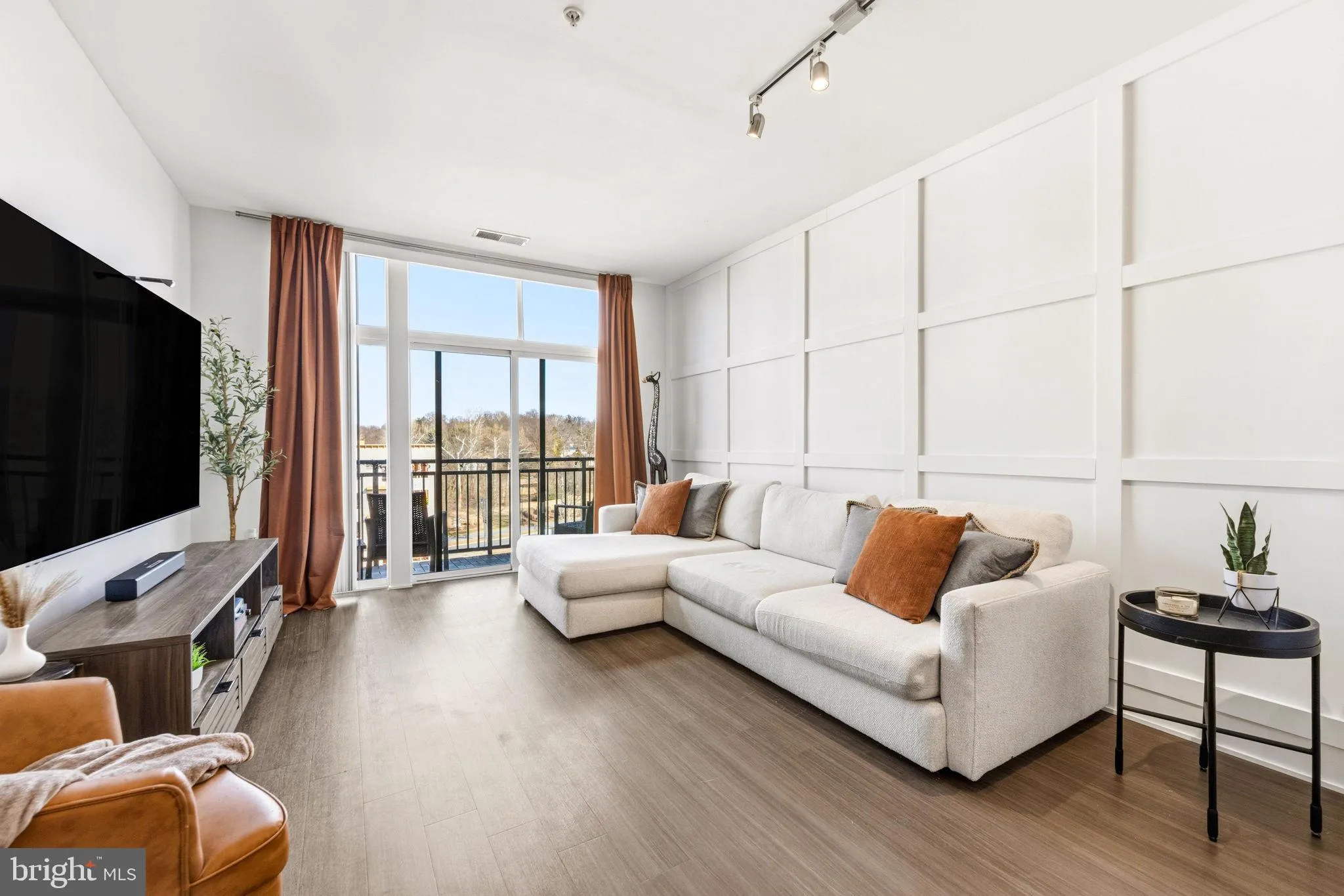 145 RIVERHAVEN DRIVE, Oxon Hill, MD 20745