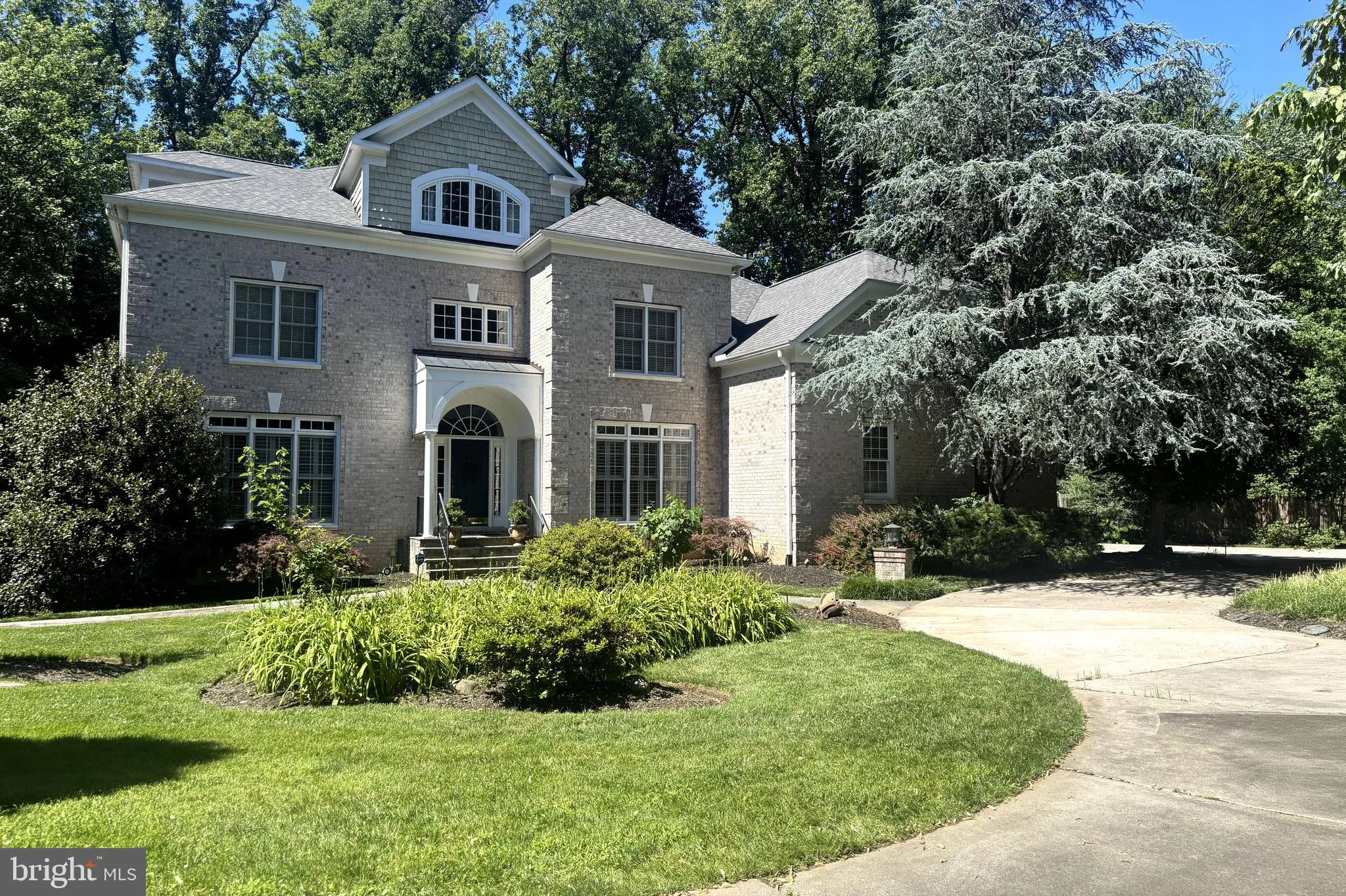 5807 GROSVENOR LANE, Bethesda, MD 20814