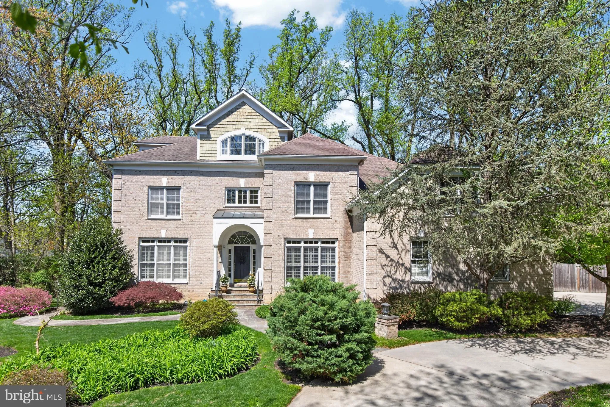 5807 GROSVENOR LANE, Bethesda, MD 20814