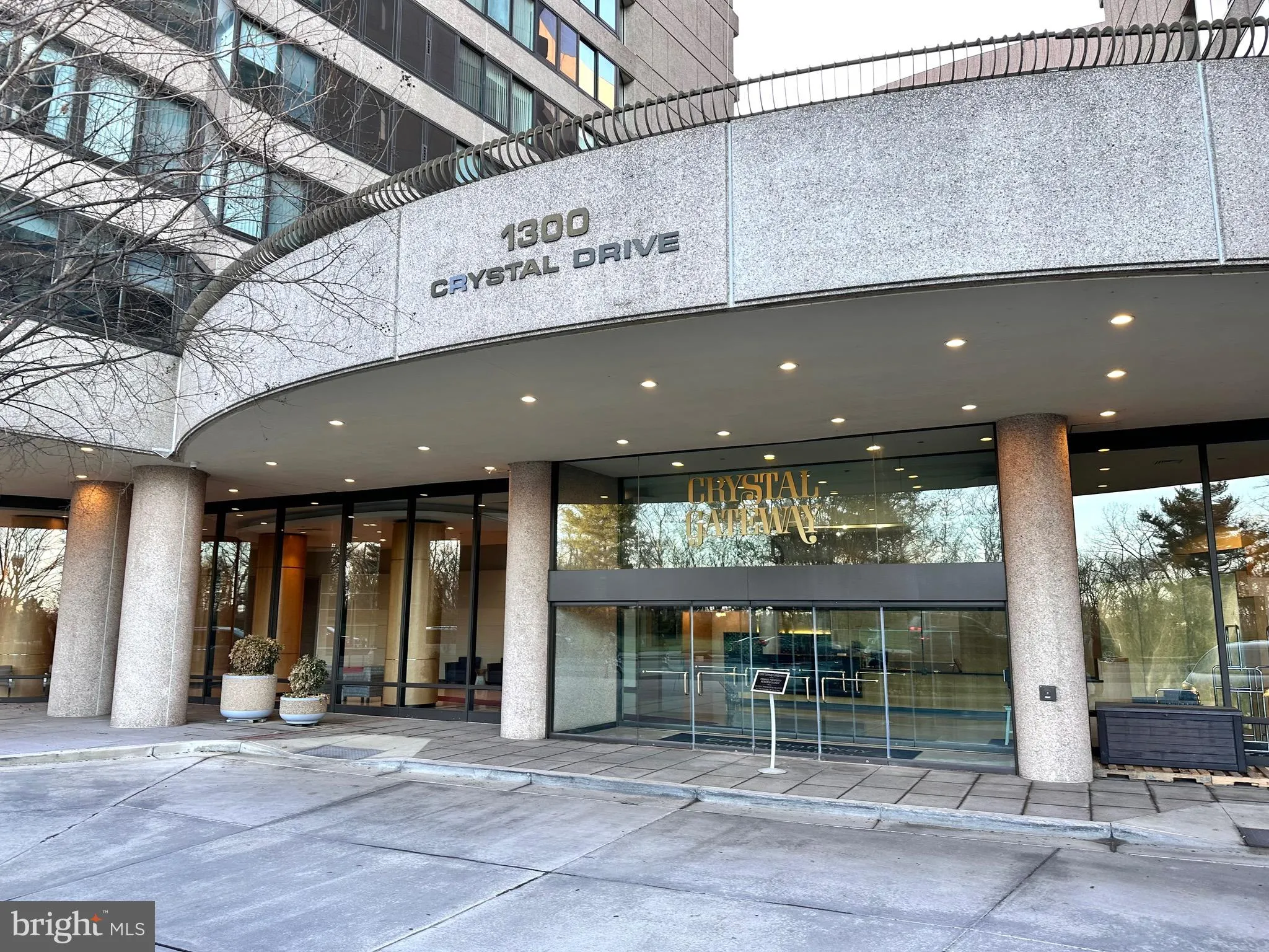 1300 CRYSTAL DRIVE, Arlington, VA 22202