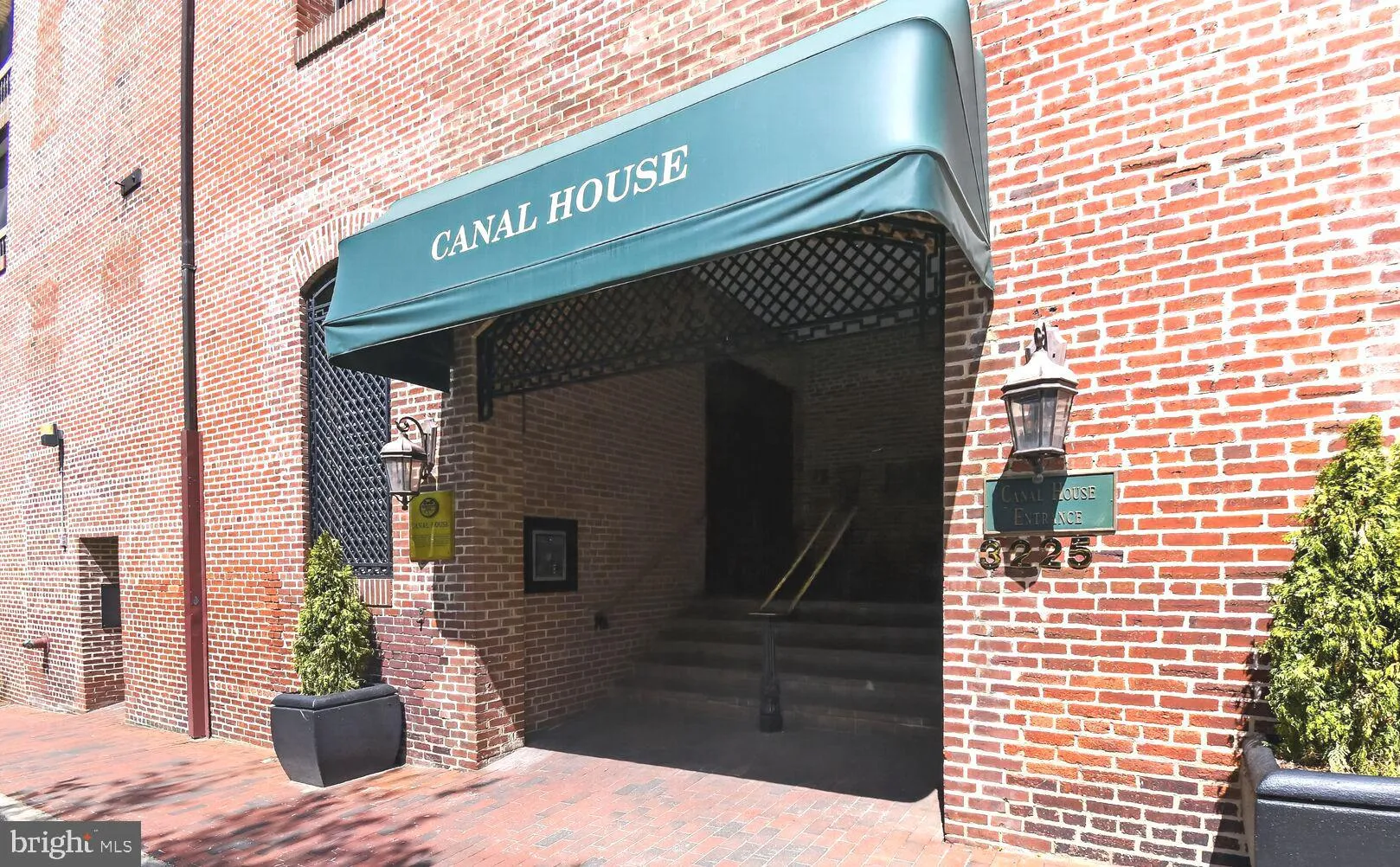 3225 GRACE STREET, Washington, DC 20007