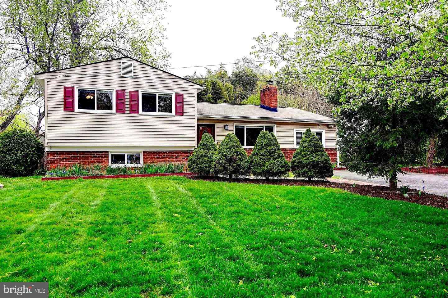 8121 NORWOOD DRIVE, Alexandria, VA 22309