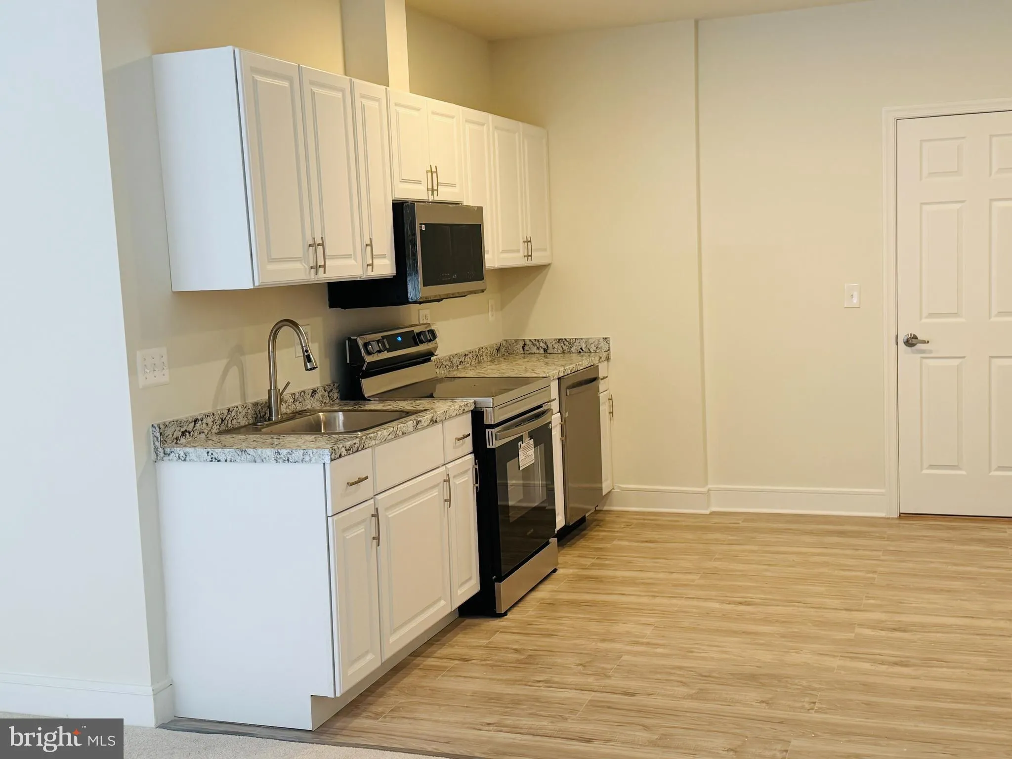 41886 NIGHT NURSE CIRCLE, Ashburn, VA 20148