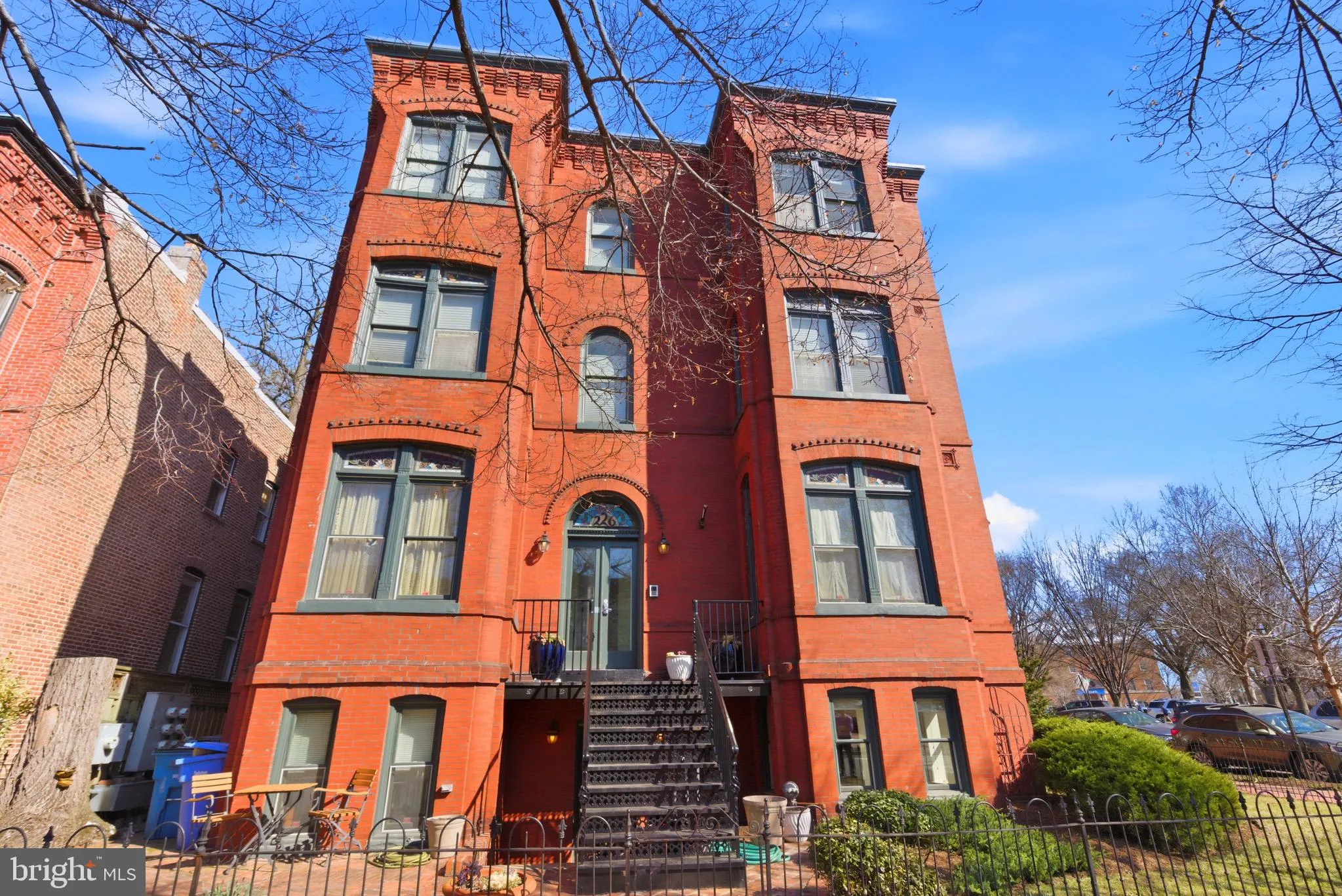 226 5TH STREET, Washington, DC 20003