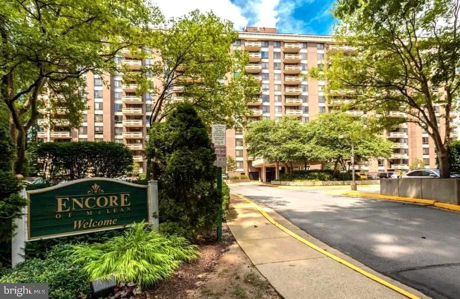 1808 OLD MEADOW ROAD, Mclean, VA 22102
