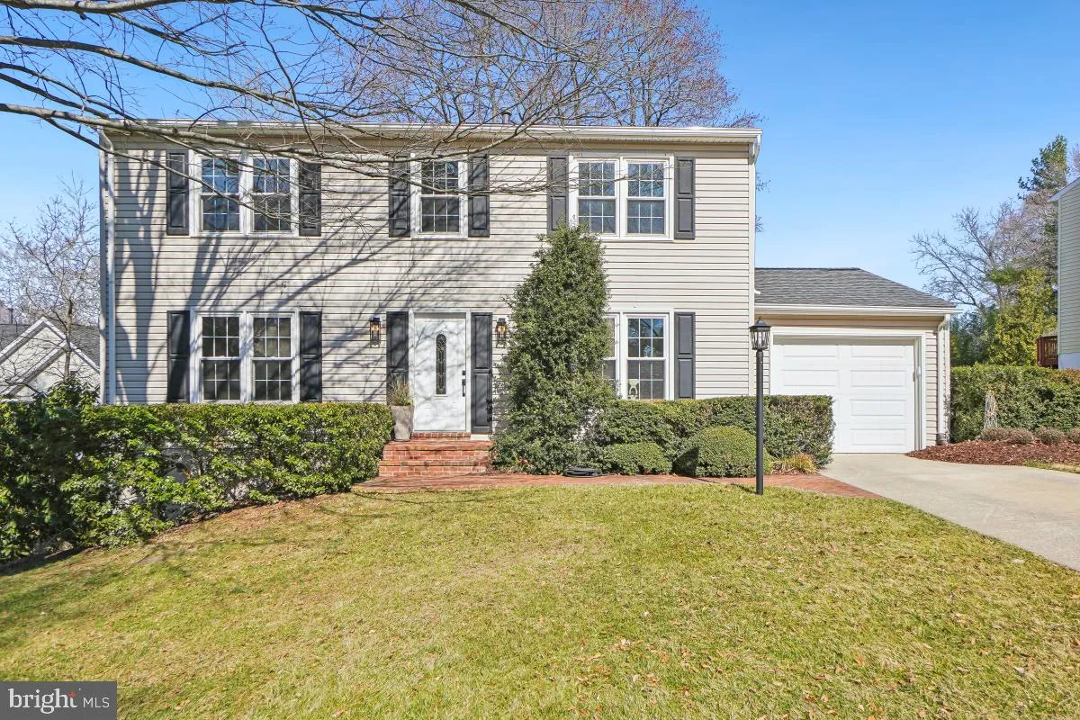 4 CAMDEN COURT, Rockville, MD 20850