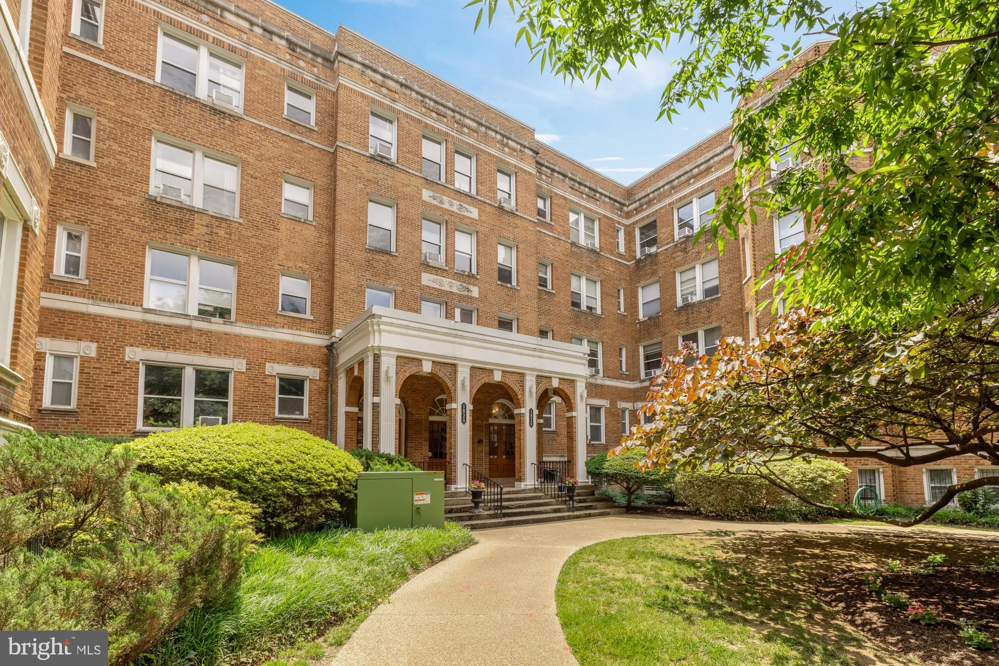 1820 CLYDESDALE PLACE, Washington, DC 20009
