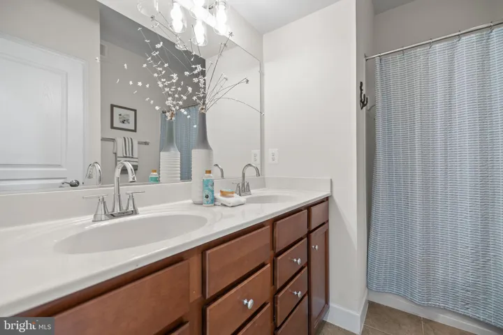 15152 Athey Loop, Woodbridge, VA 22193