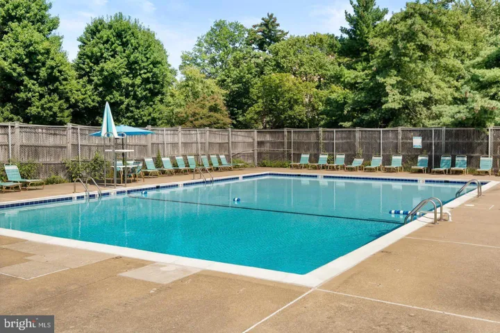 1521 S George Mason Dr, Arlington, Virginia 22204