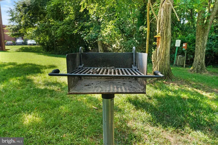1521 S George Mason Dr, Arlington, Virginia 22204