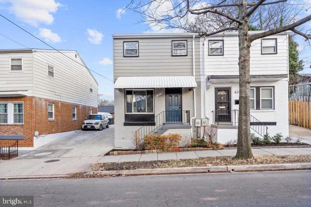 424 53RD STREET, Washington, DC 20019
