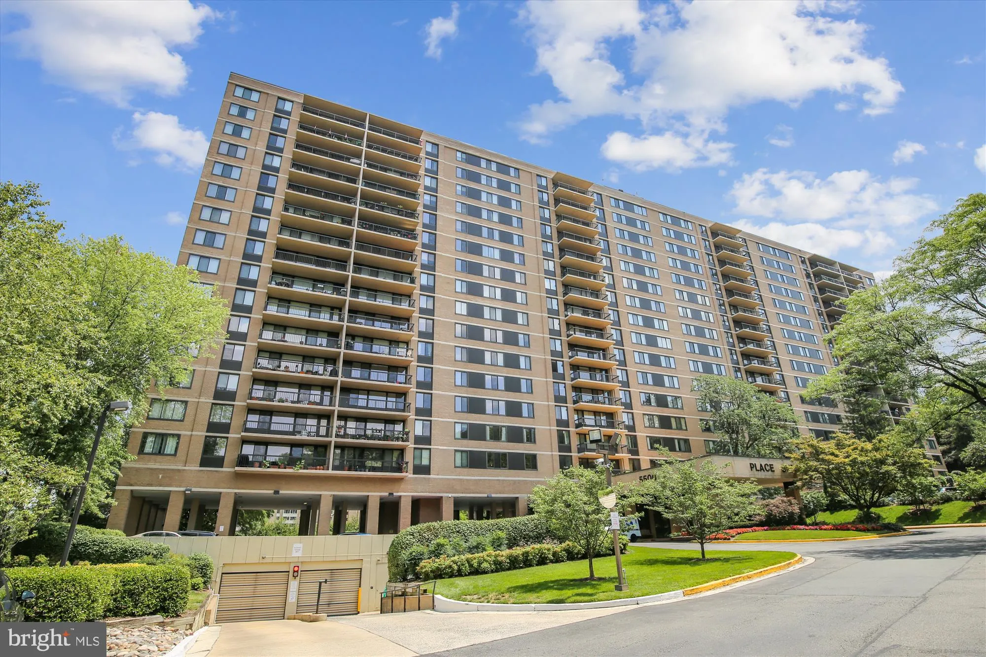 5500 HOLMES RUN PARKWAY, Alexandria, VA 22304