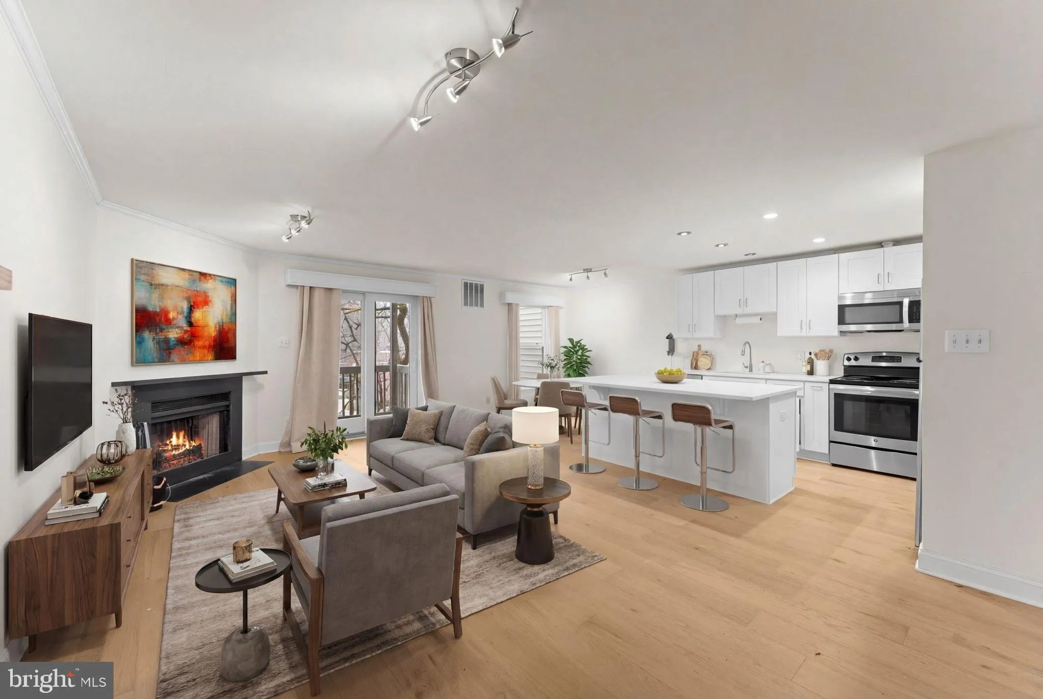 2105 ROLFE STREET, Arlington, VA 22209