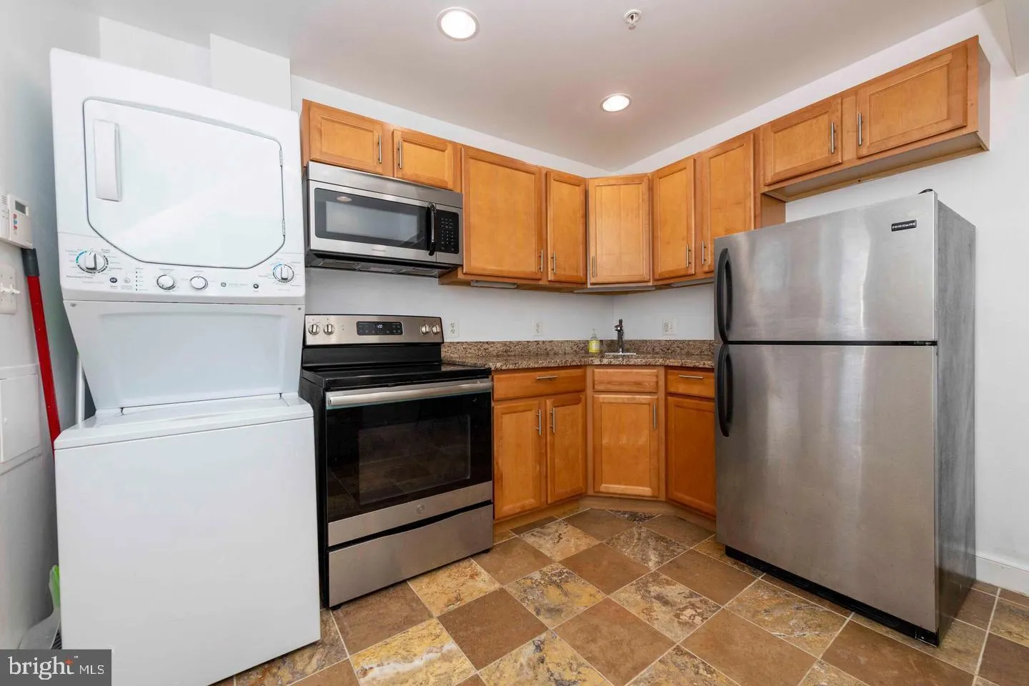 514 HOBART PLACE, Washington, DC 20001
