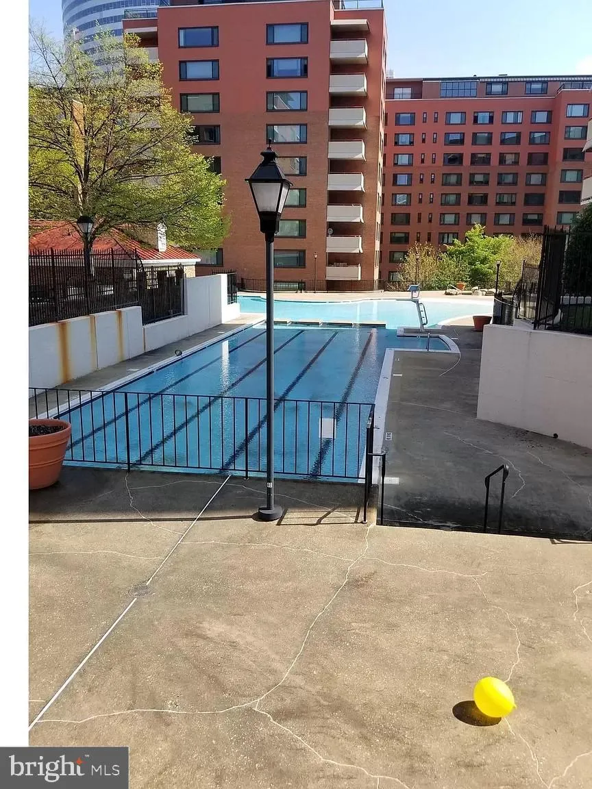 1011 ARLINGTON BOULEVARD, Arlington, VA 22209