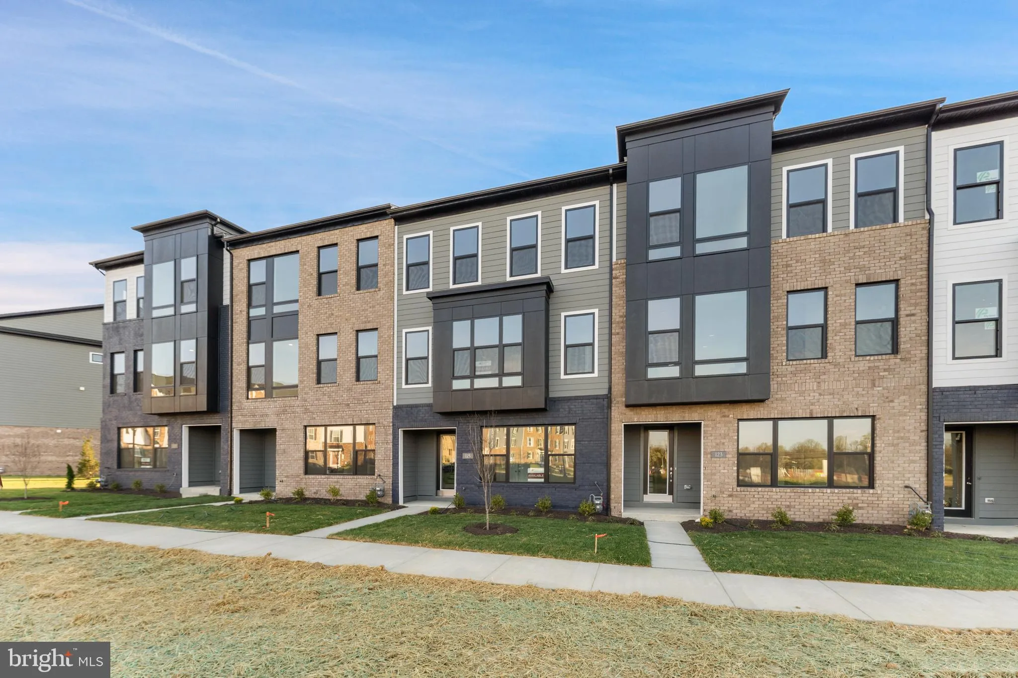 125 SUMMIT POINT BOULEVARD, Bowie, MD 20716