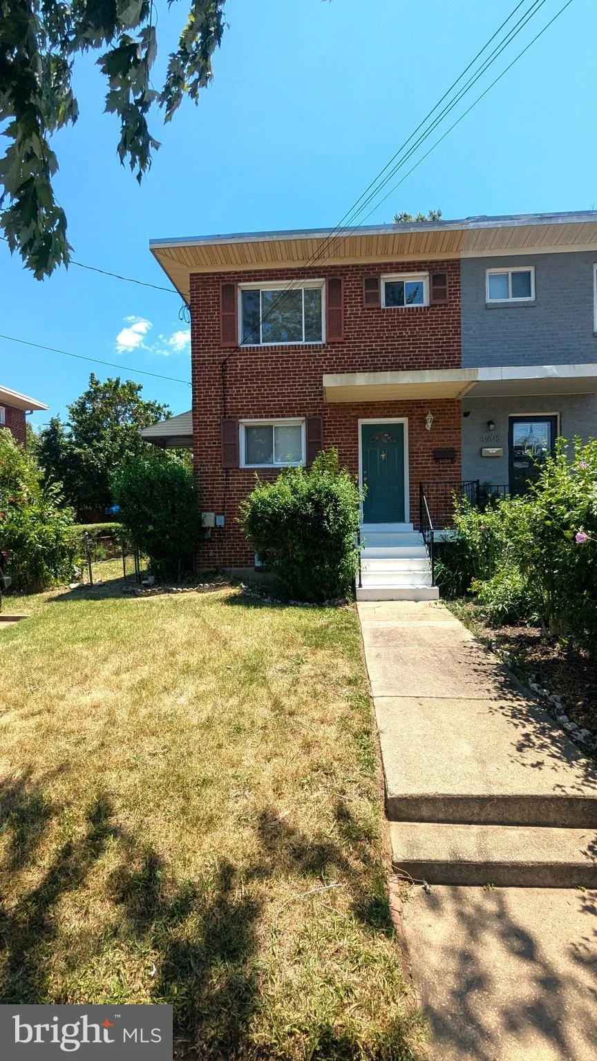 4906 WINTHROP STREET, Oxon Hill, MD 20745