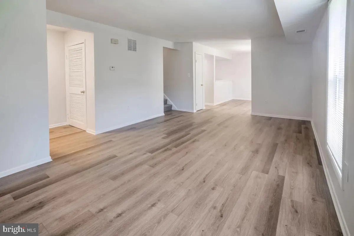 1699 YALE PLACE, Rockville, MD 20850