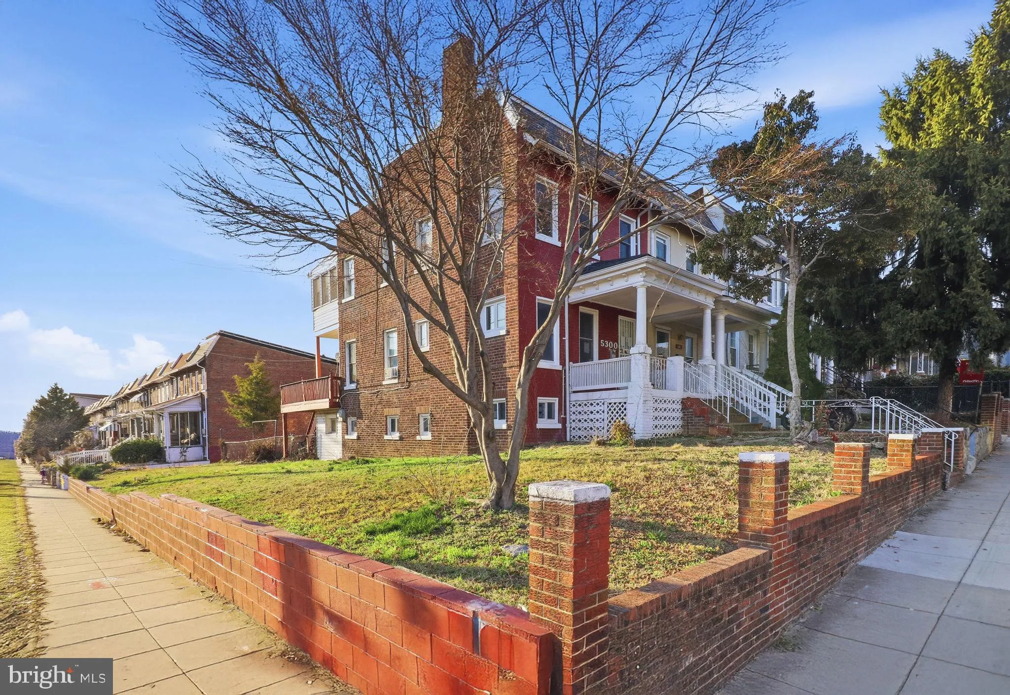 5300 8TH STREET, Washington, DC 20011