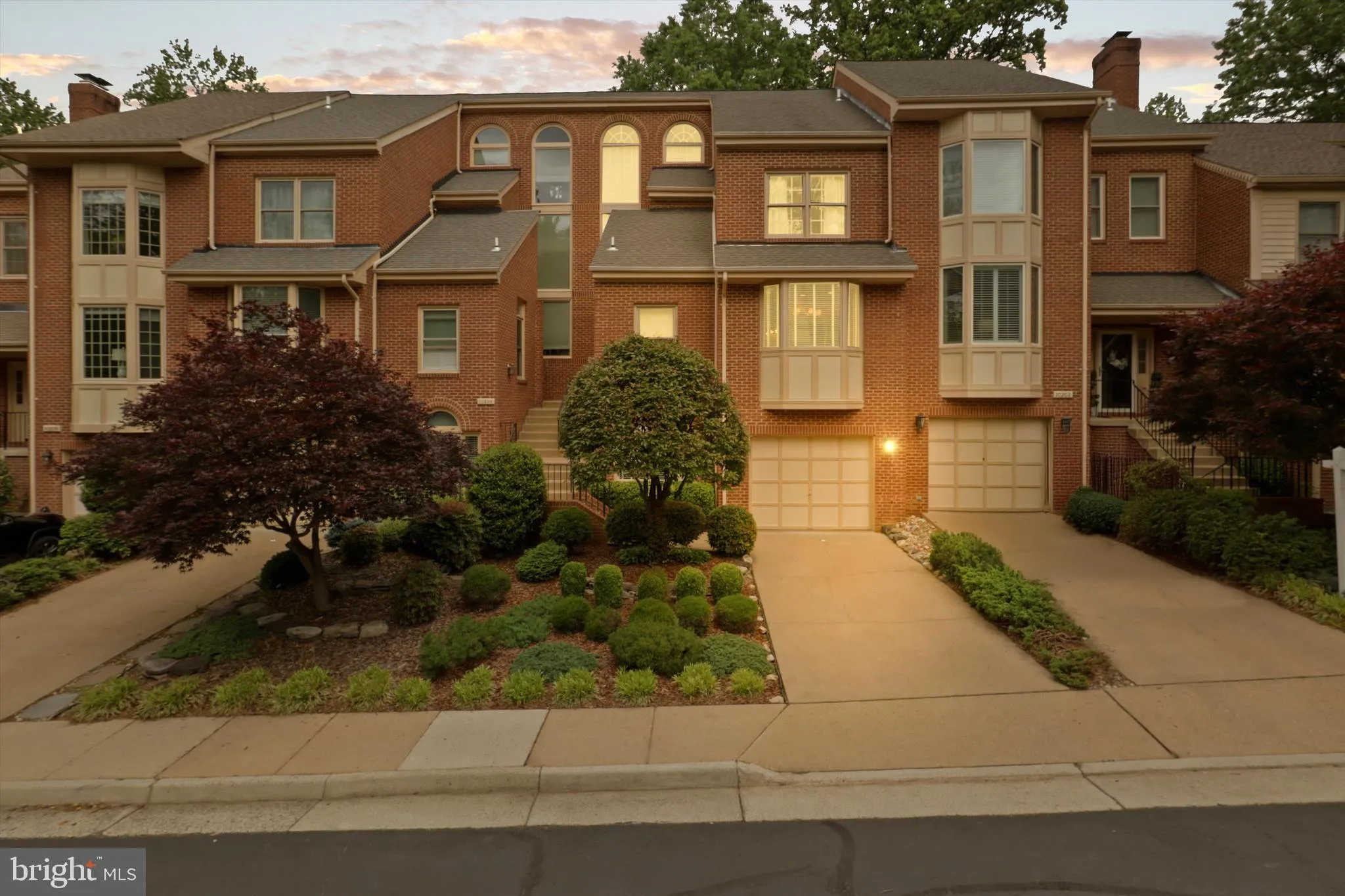 10204 ASPEN WILLOW DRIVE, Fairfax, VA 22032