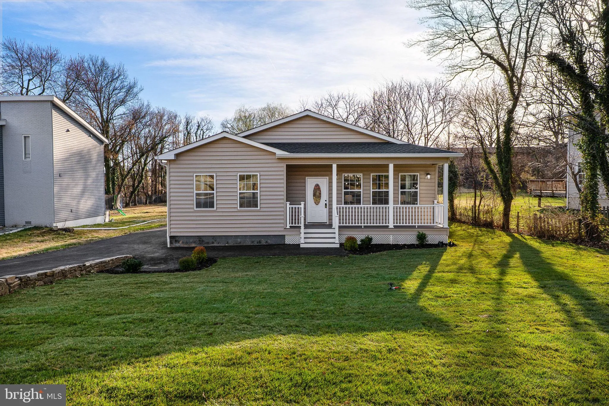 434 GAITHER STREET, Gaithersburg, MD 20877
