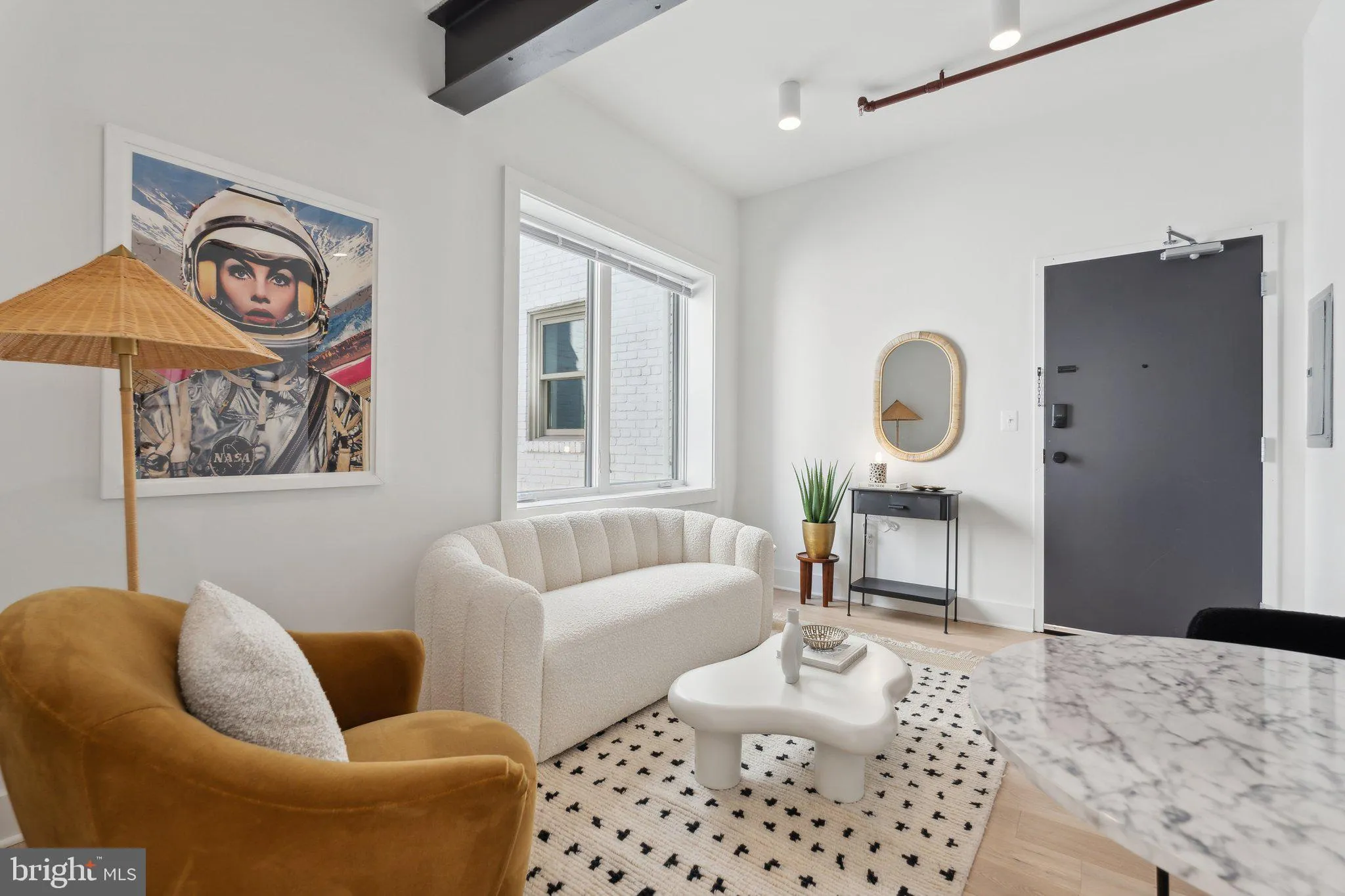 901 KING STREET, Alexandria, VA 22314