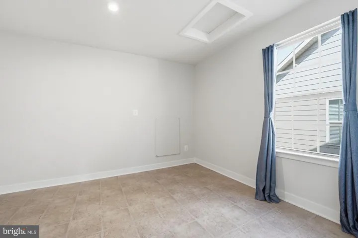 2252 Red Pine Loop, Dumfries, VA 22026