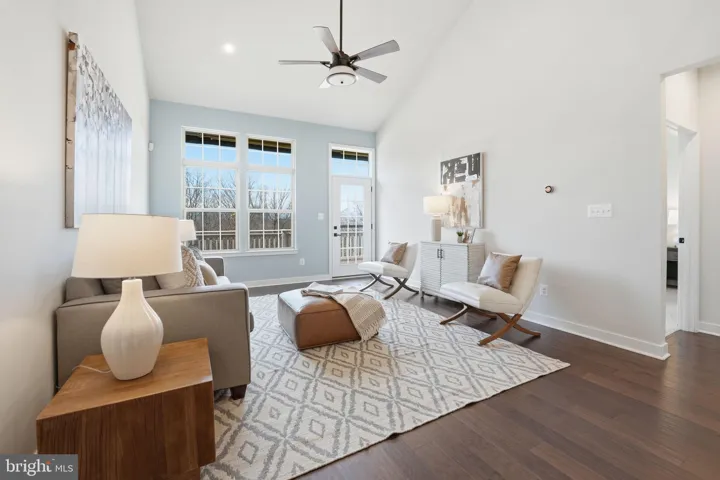 2252 Red Pine Loop, Dumfries, VA 22026