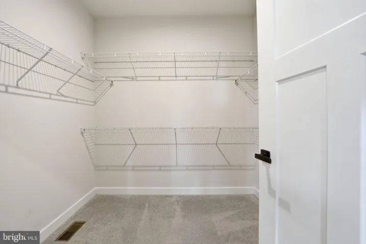 2252 Red Pine Loop, Dumfries, VA 22026