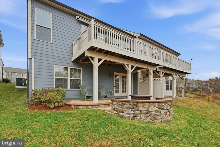 2252 Red Pine Loop, Dumfries, VA 22026