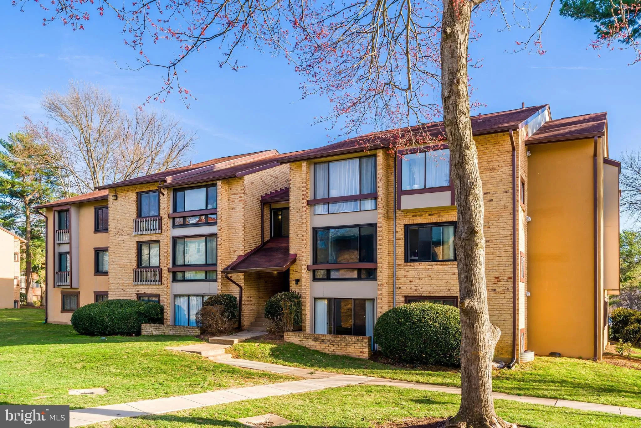 10218 BUSHMAN DRIVE, Oakton, VA 22124