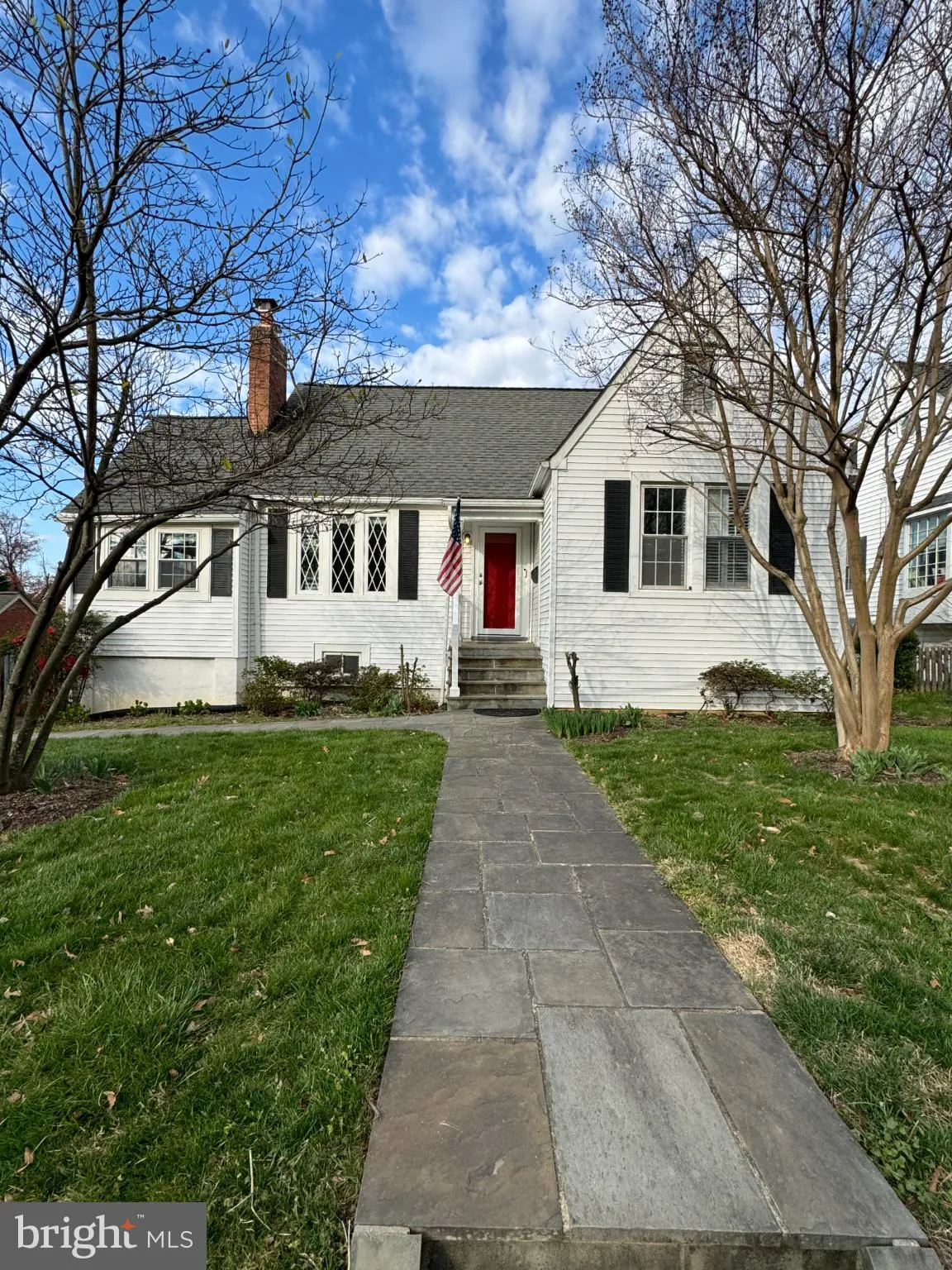 1406 GLEBE ROAD, Arlington, VA 22207