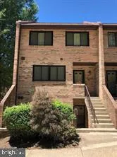 3853 STEPPES COURT, Falls Church, VA 22041