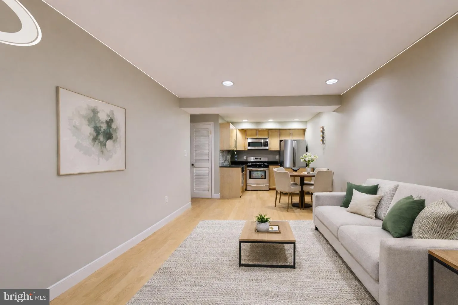 6 RHODE ISLAND AVENUE, Washington, DC 20001