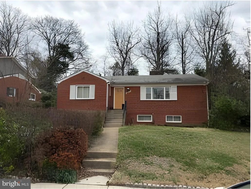 1203 TRINITY DRIVE, Alexandria, VA 22314