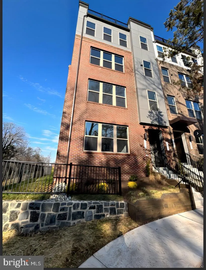 13676 INNOVATION STATION LOOP, Herndon, VA 20171