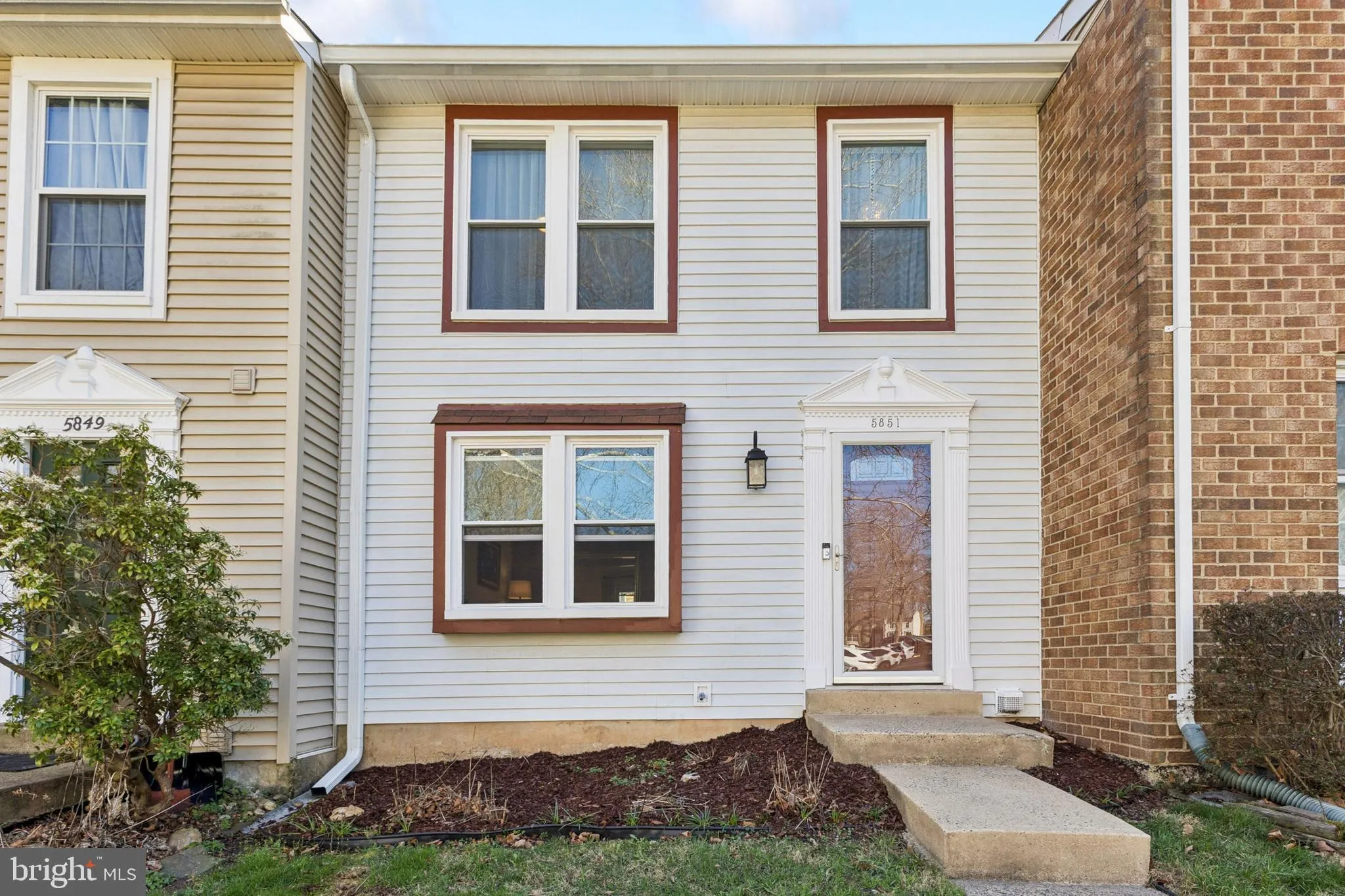 5851 ROCK FOREST COURT, Centreville, VA 20121