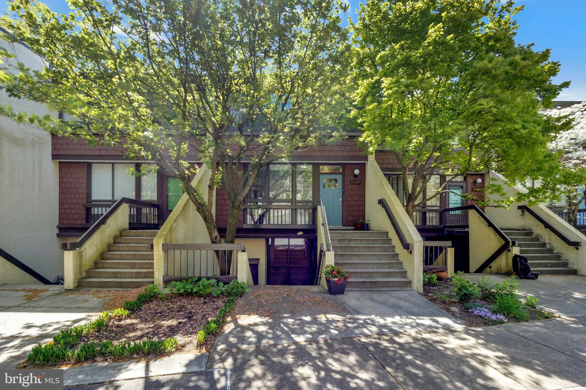 2240 RANDOLPH STREET, Arlington, VA 22204