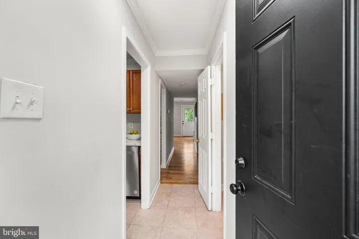 1127 James Madison Circle, Fredericksburg, VA 22405
