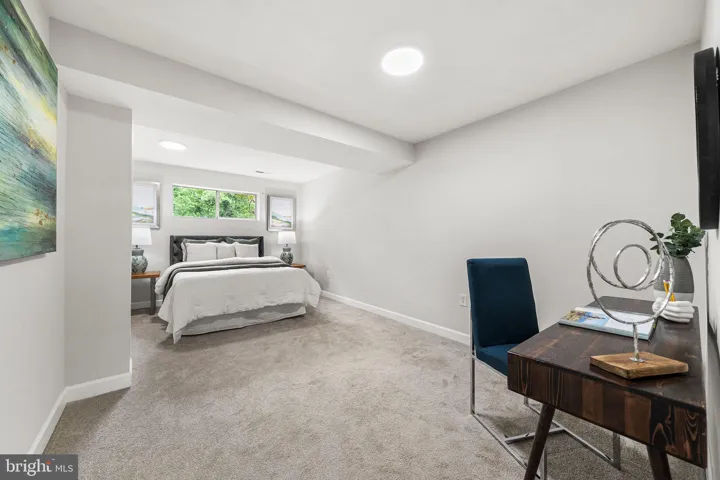 1127 James Madison Circle, Fredericksburg, VA 22405
