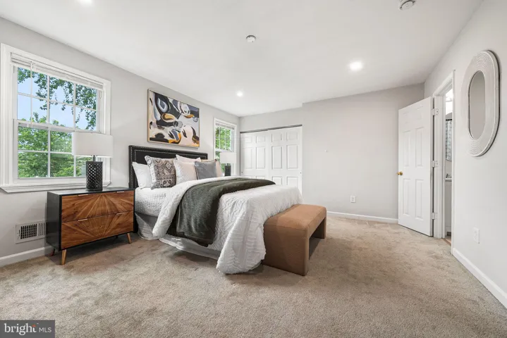 1127 James Madison Circle, Fredericksburg, VA 22405
