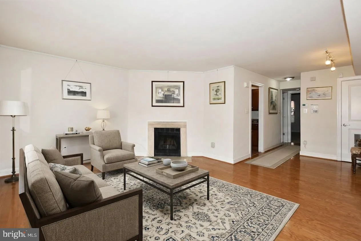 35 14TH STREET, Washington, DC 20002