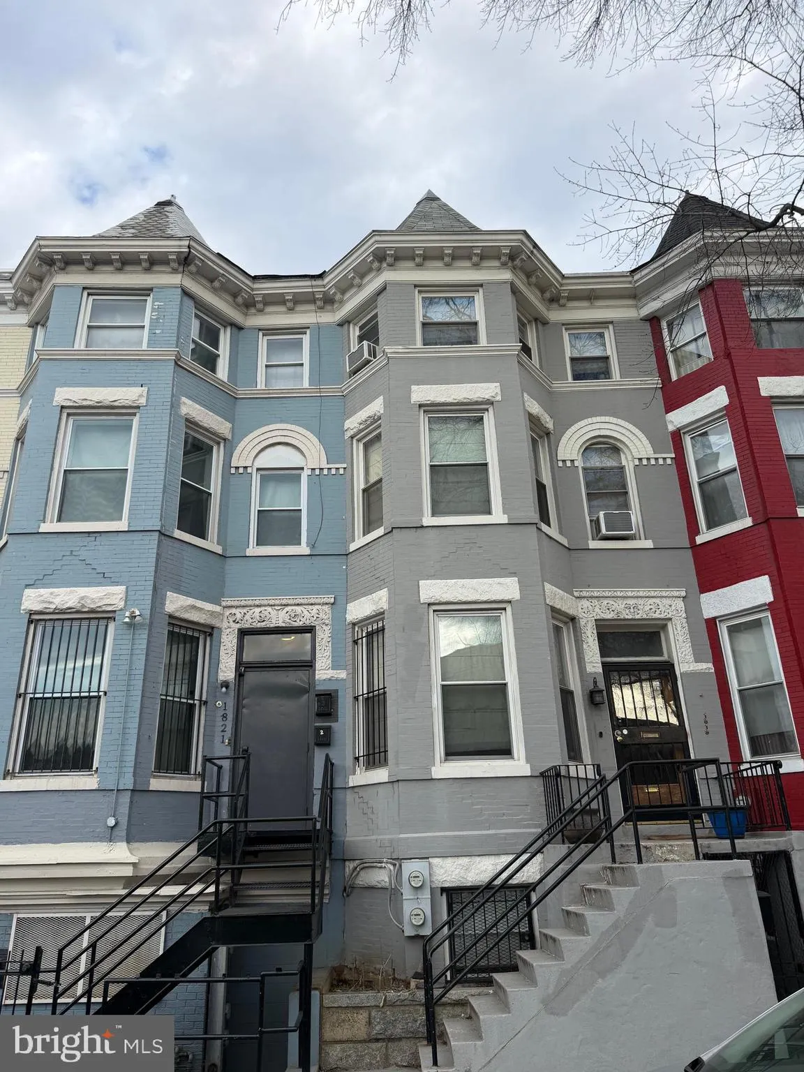 1821 CAPITOL STREET, Washington, DC 20002