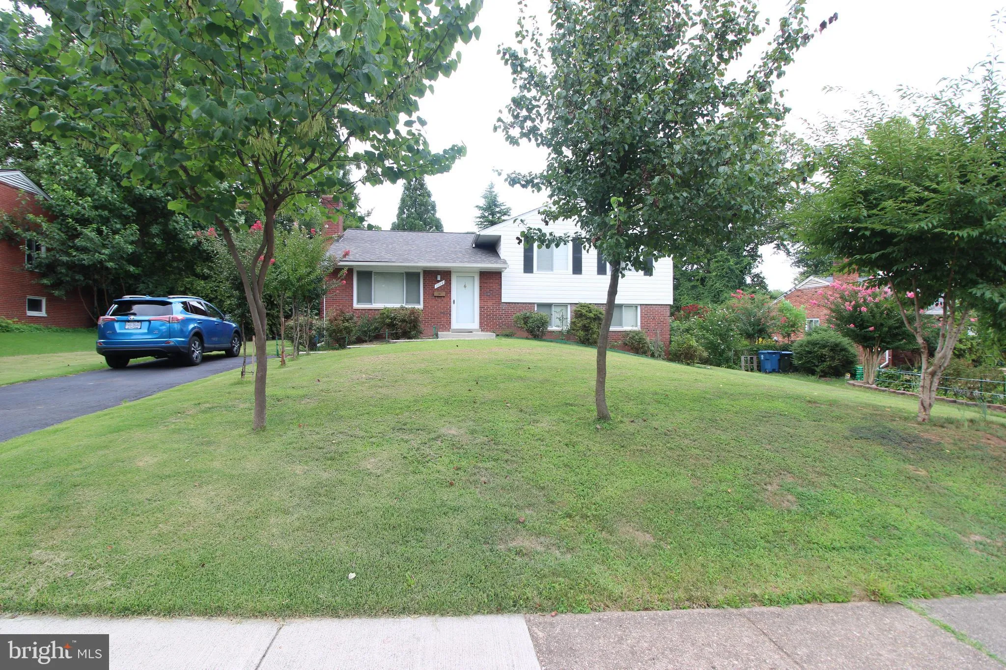 7712 ROYSTON STREET, Annandale, VA 22003